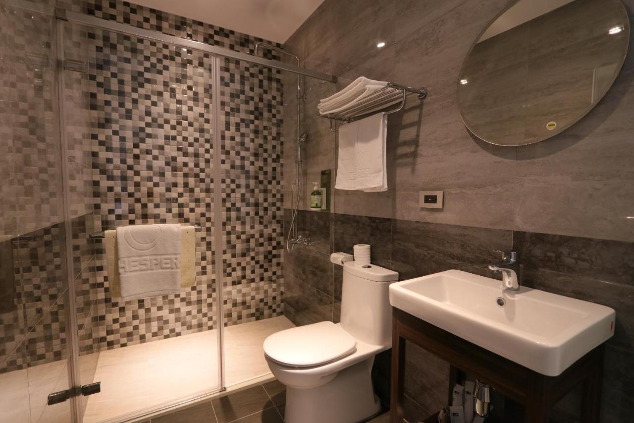 Hotel Hesper Hsr Taichung Quarto foto